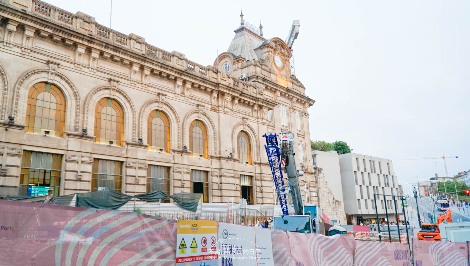 波多 葡萄牙 自由行 景點 推薦 聖伊爾德豐索堂 戰鬥廣場 聖本篤車站 自由廣場 最美麥當勞