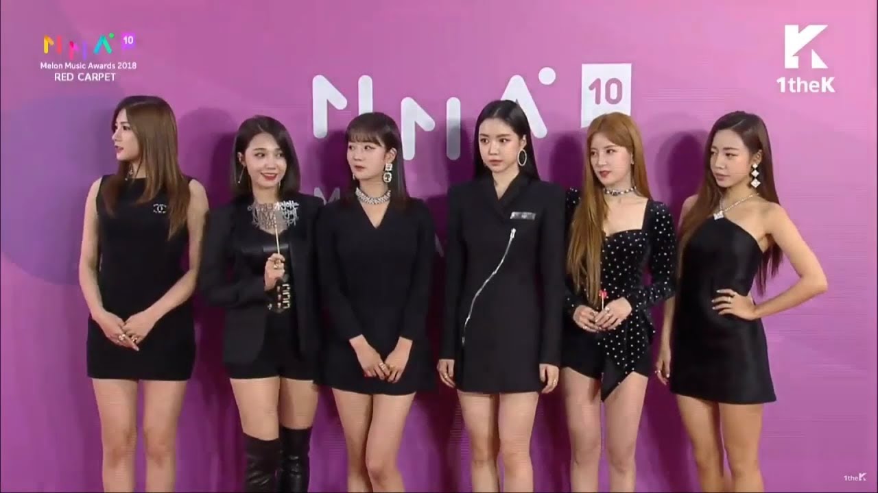 Apink 穿搭